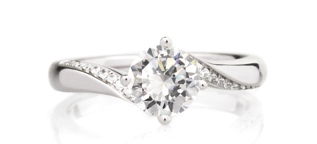 Engagement rings one diamond