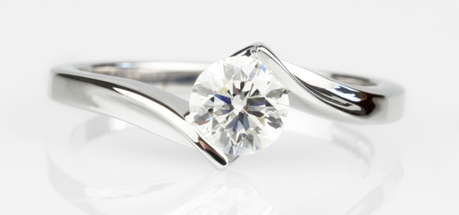 R1D078 Diamond Ring with Exposed Diamond Setting exposed-diamond-settings