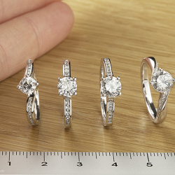 Average price of an engagement ring - what it gets you in 2015