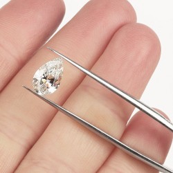2 carat pear shaped diamond