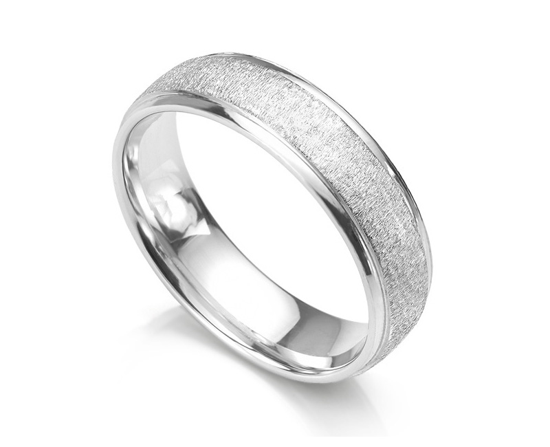 Frost patterned wedding ring