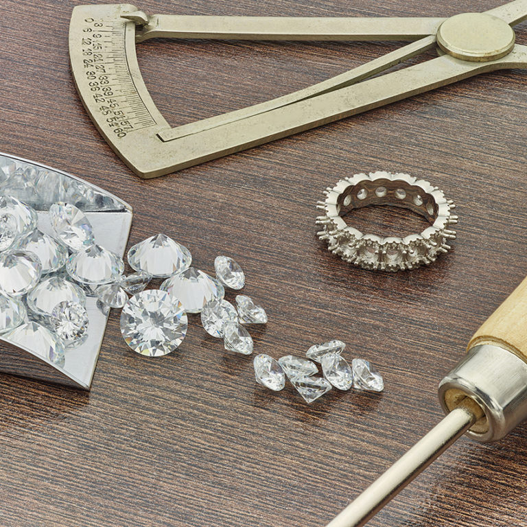 How to Measure a Diamond How to Find the Size of a Diamond