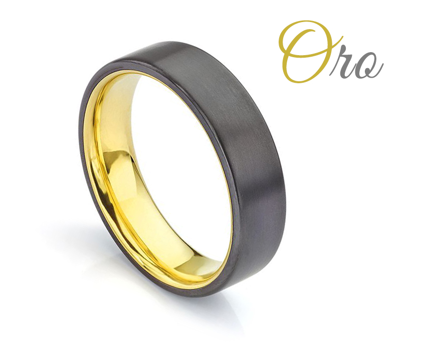 The Oro wedding ring features an inlay of gold on the inside. 