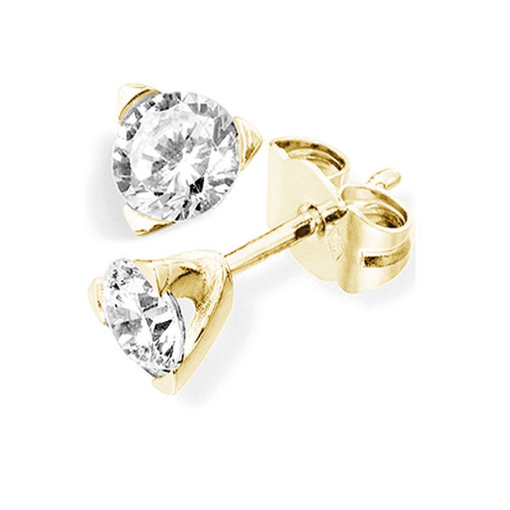 3 Claw Round Diamond Stud Earrings In Yellow Gold