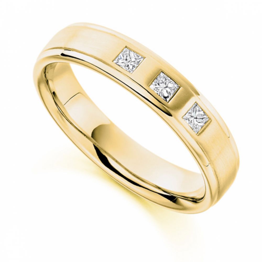 0.22cts Men's 3 Stone Princess Diamond Wedding Ring In Yellow Gold