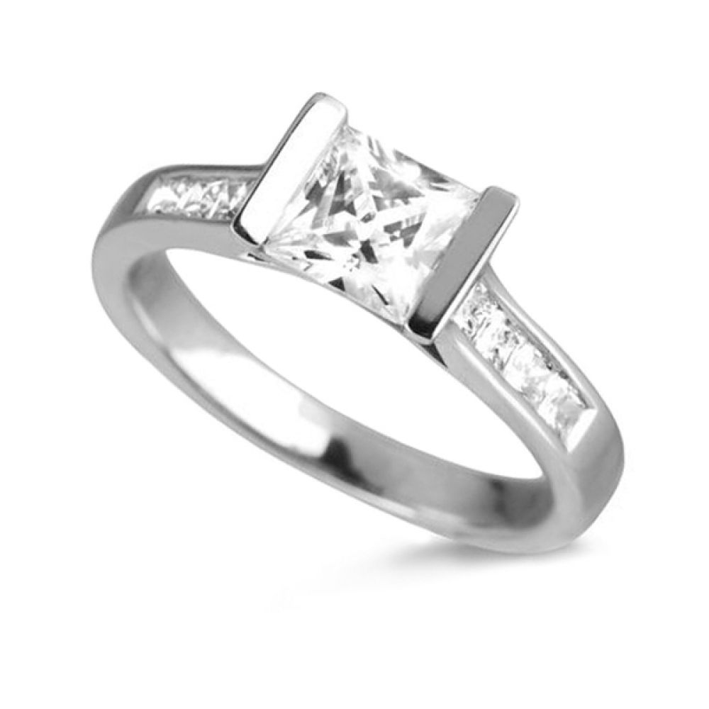 Bar Set Princess Diamond Ring Diamond Shoulders Perspective - Platinum