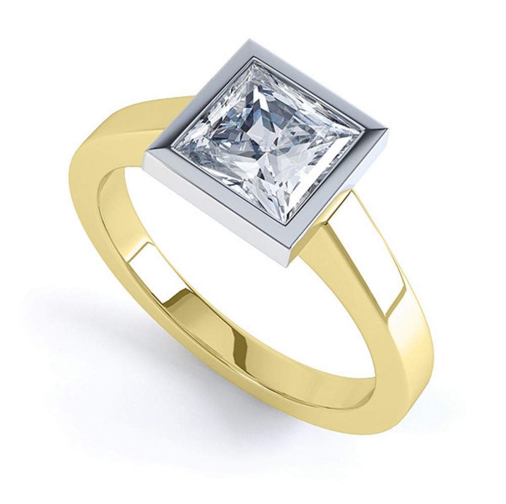 Moderne Princess cut solitaire diamond engagement ring perspective view yellow gold