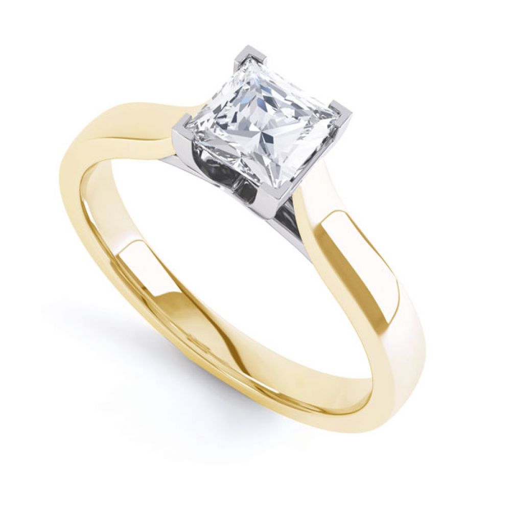 Crossover Claw Box Set Princess Diamond Ring In Yellow Gold