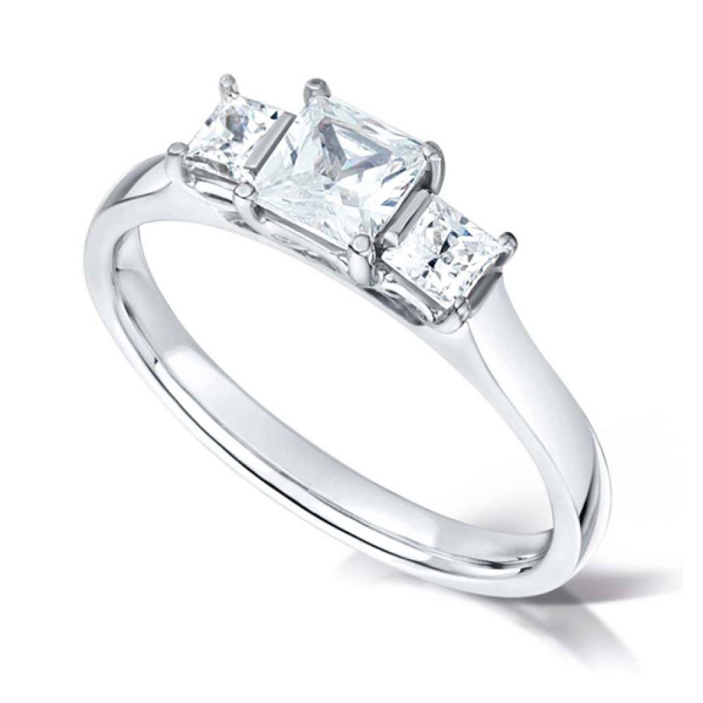 3 Stone Graduated Princess Diamond Engagement Ring - Platinum