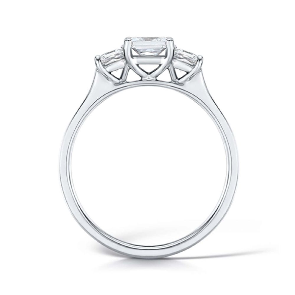 3 Stone Graduated Princess Diamond Engagement Ring - Yellow Gold 3 Stone Graduated Princess Diamond Engagement Ring - Yellow Gold