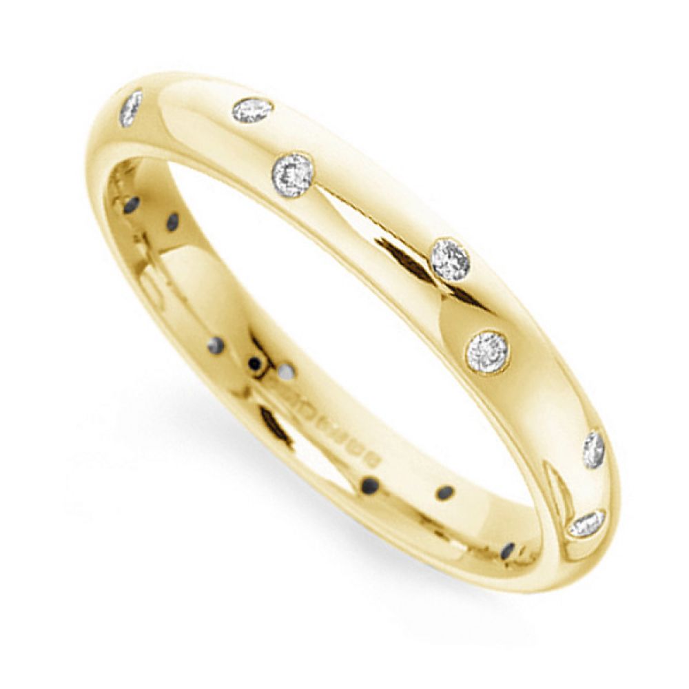 Pretty Paired Flush Set Diamond Wedding Ring In Yellow Gold