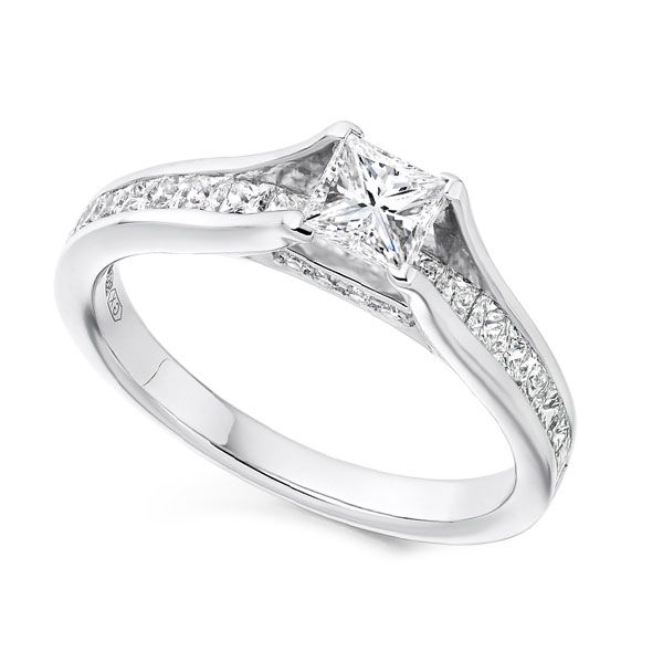 Passerelle Princess Cut Shoulder Diamond Engagement Ring Main Image