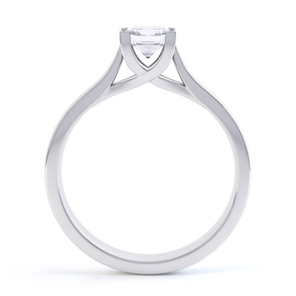Crossover Claw Box Set Princess Diamond Ring Side View Crossover Claw Box Set Princess Diamond Ring Side View