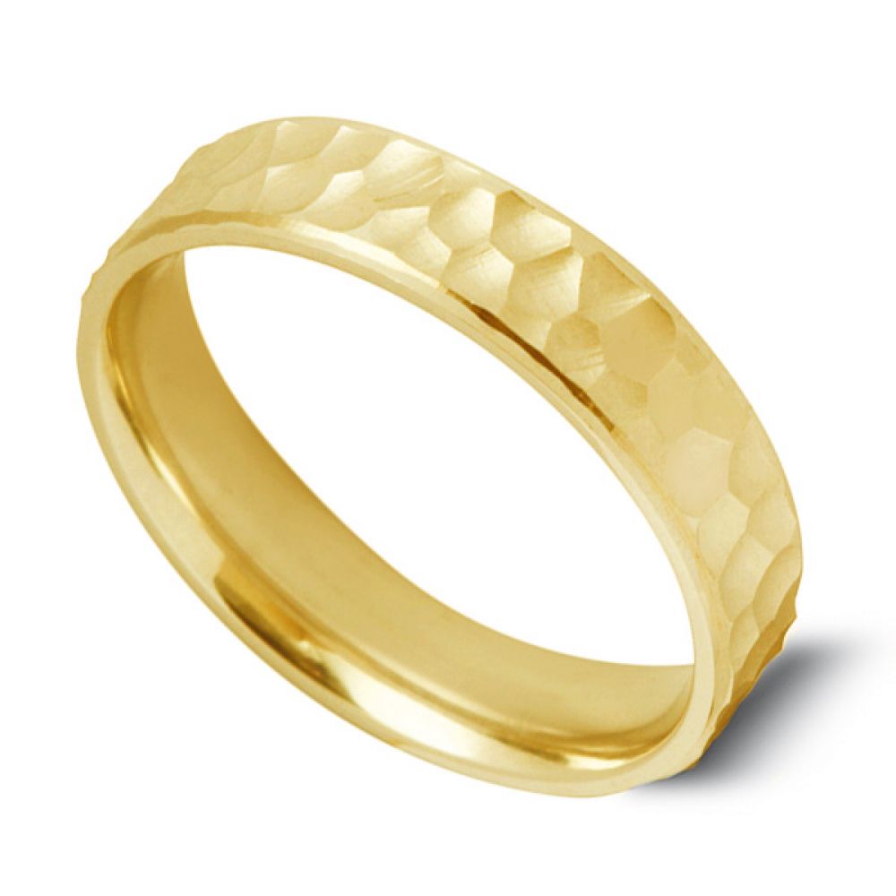 Men's Hammered Pattern Wedding Ring - Yellow Gold