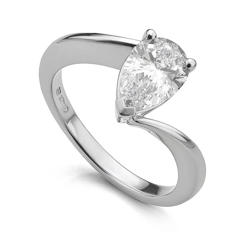 1 carat pear-shaped lab-grown diamond engagement ring main view