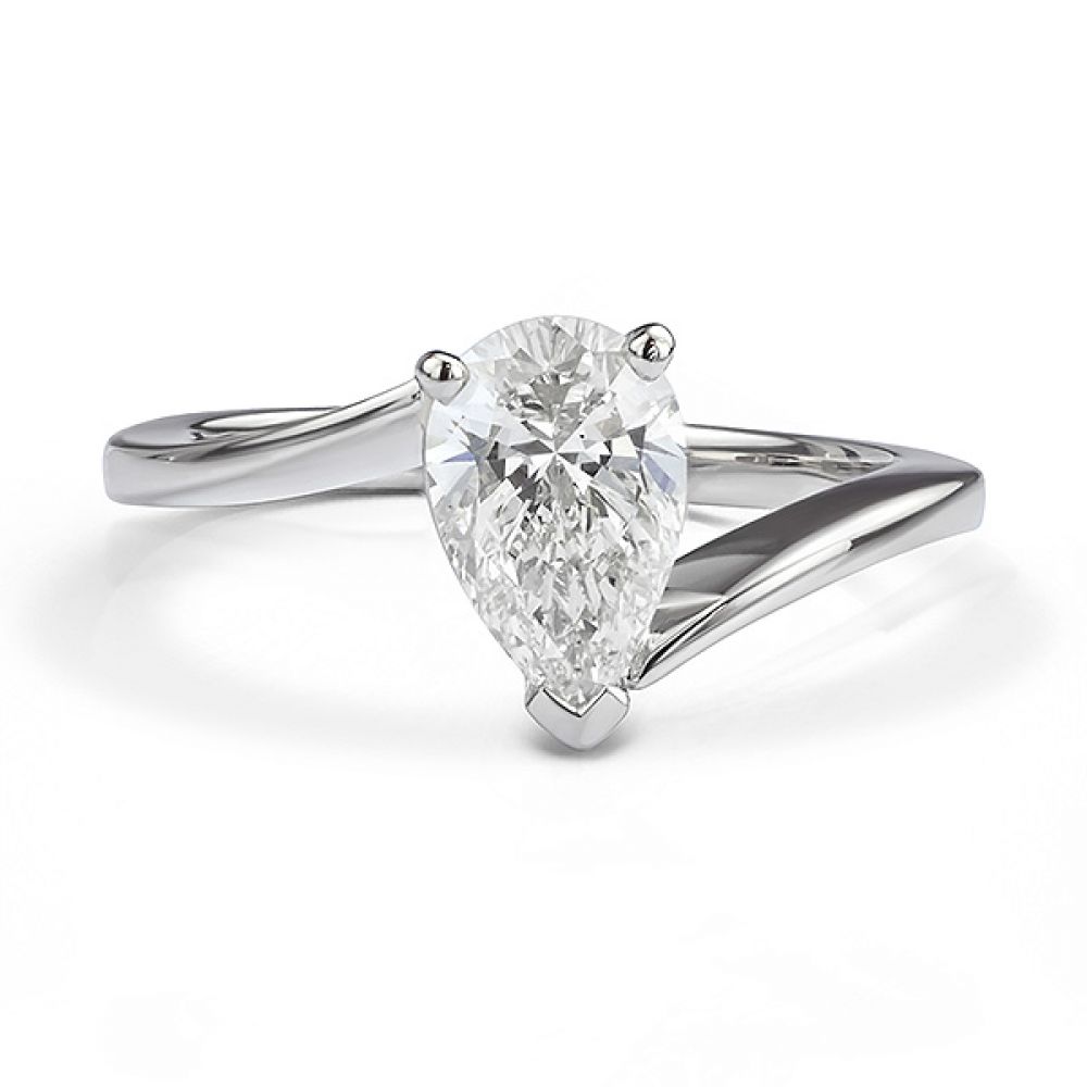 1 carat pear-shaped lab-grown diamond engagement ring front view 1 carat pear-shaped lab-grown diamond engagement ring front view