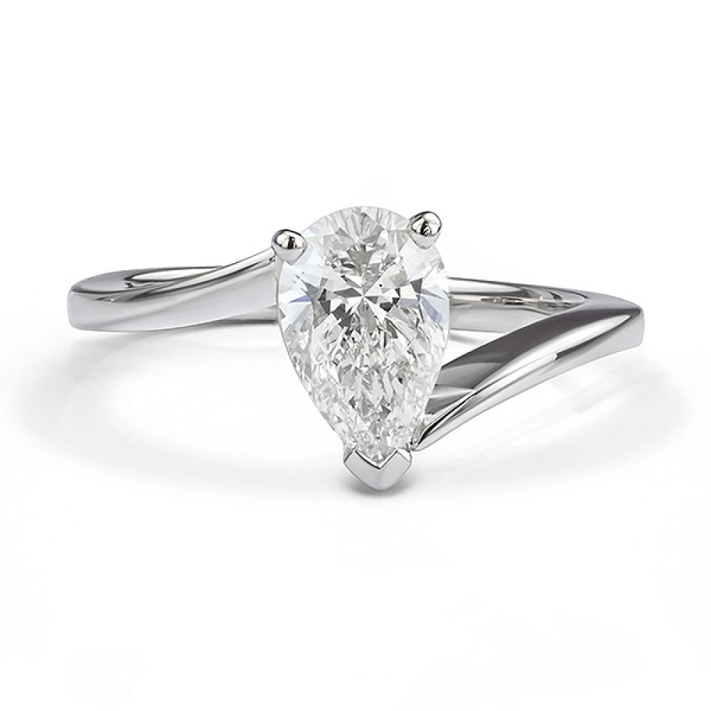 1 carat pear-shaped lab-grown diamond engagement ring front view