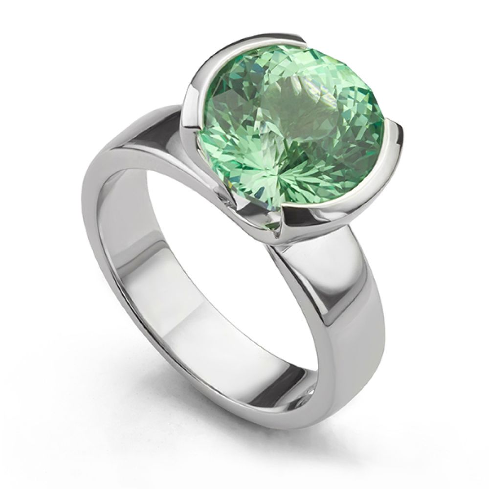 Platinum mint green sapphire ring main view Platinum mint green sapphire ring main view