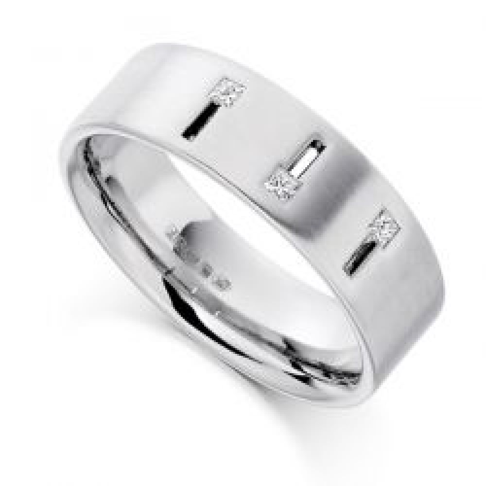 Unusual Men's Princess cut Diamond set Wedding Ring