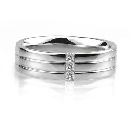 Mens diamond ring with Princess cut diamonds