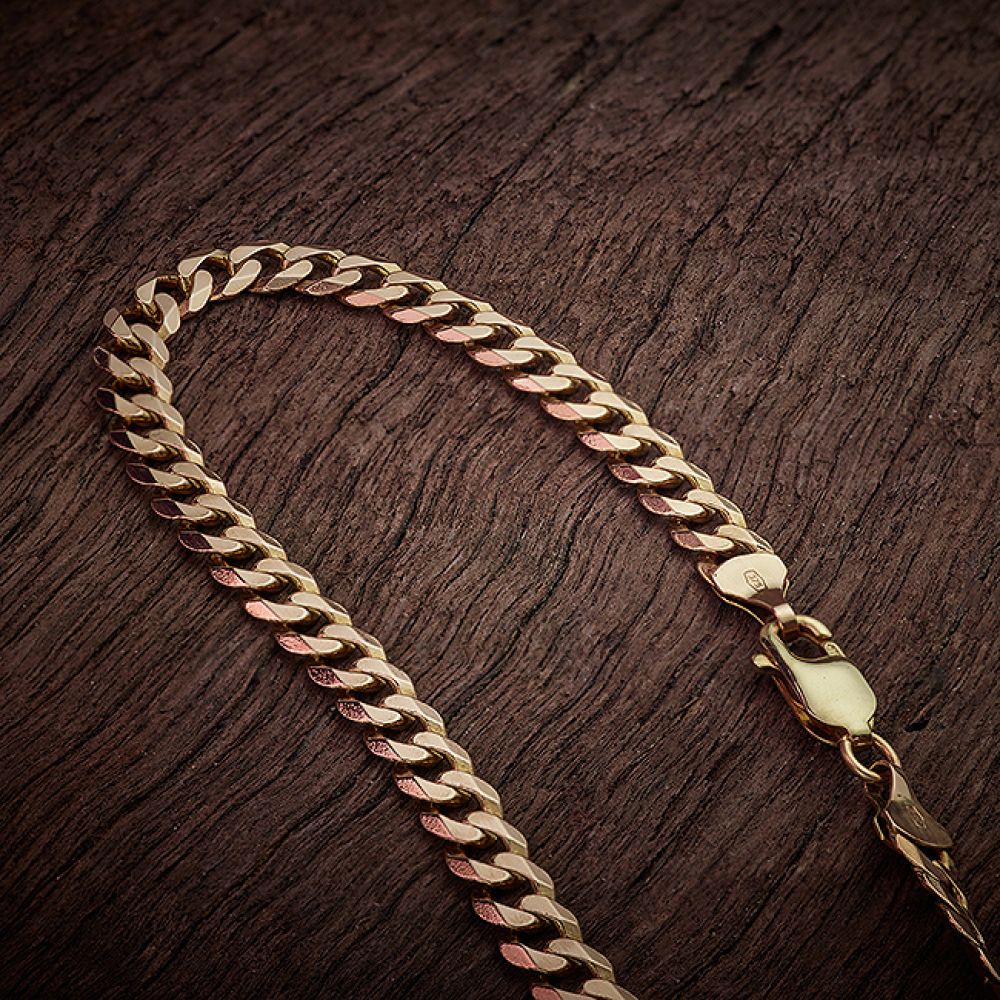 Men's Gold Flat Curb Chain – 24.5 Inches, 25.7g wood background