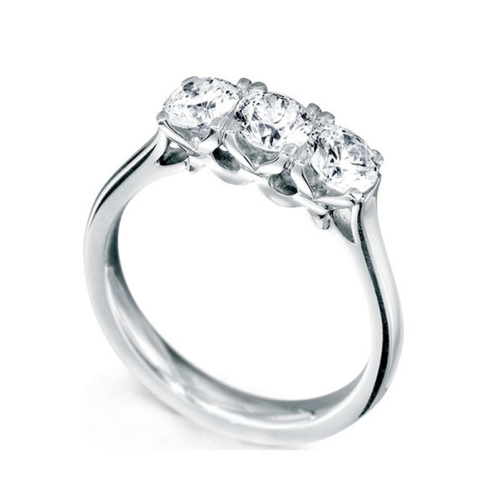 Roma - Three stone Engagement Ring