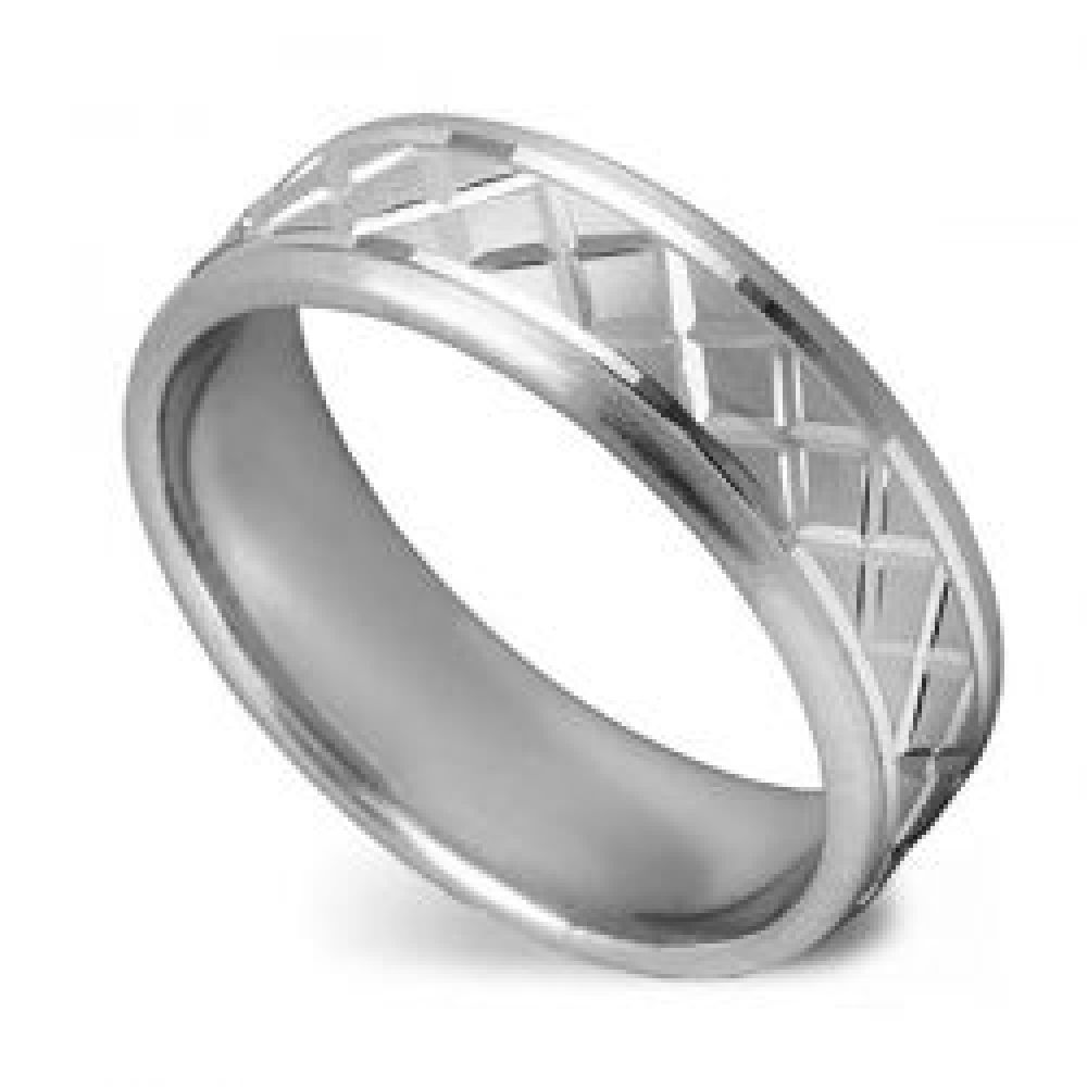 Criss-Cross Patterned Wedding Ring